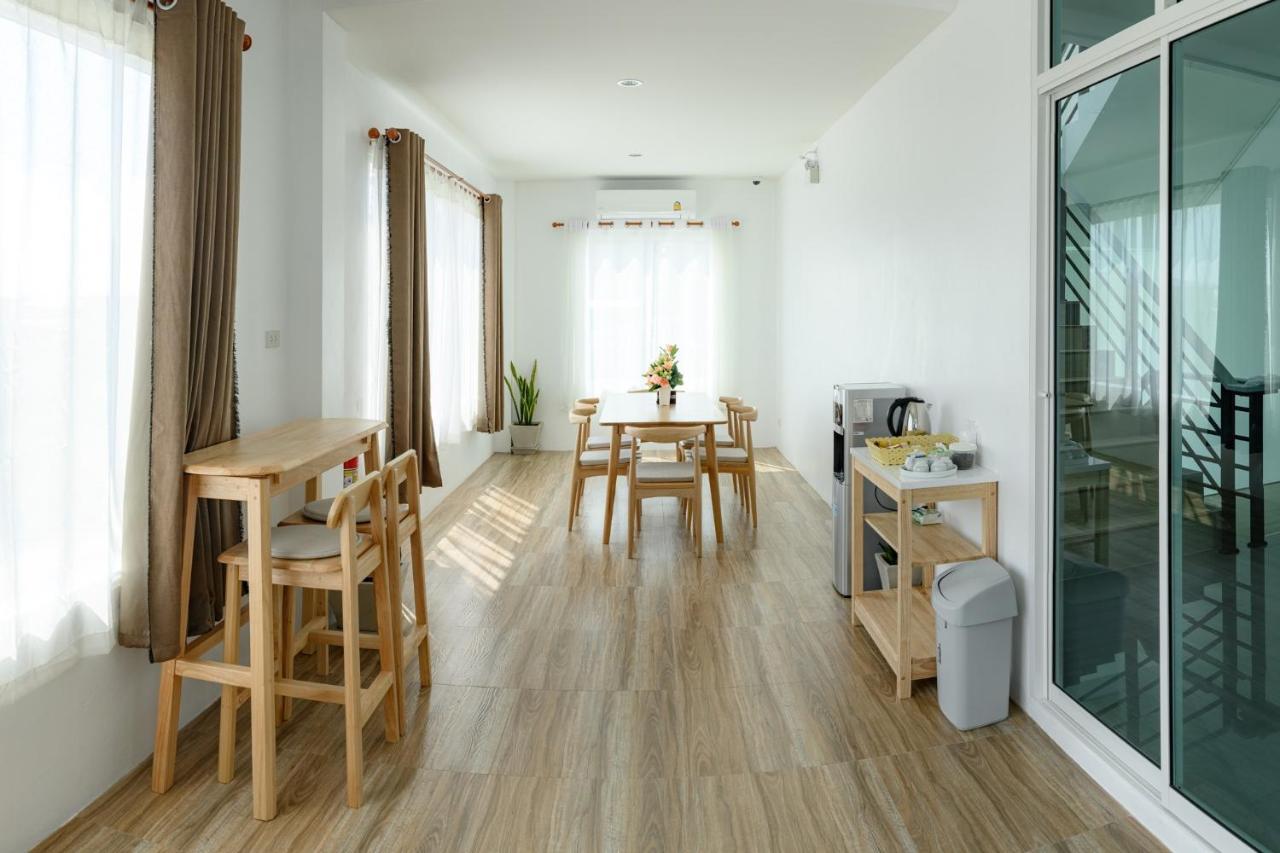 Munruk Hostel Prachuap Khiri Khan Esterno foto